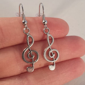 Silver Music Note Earrings Hypoallergenic Gorgeous Party Gift